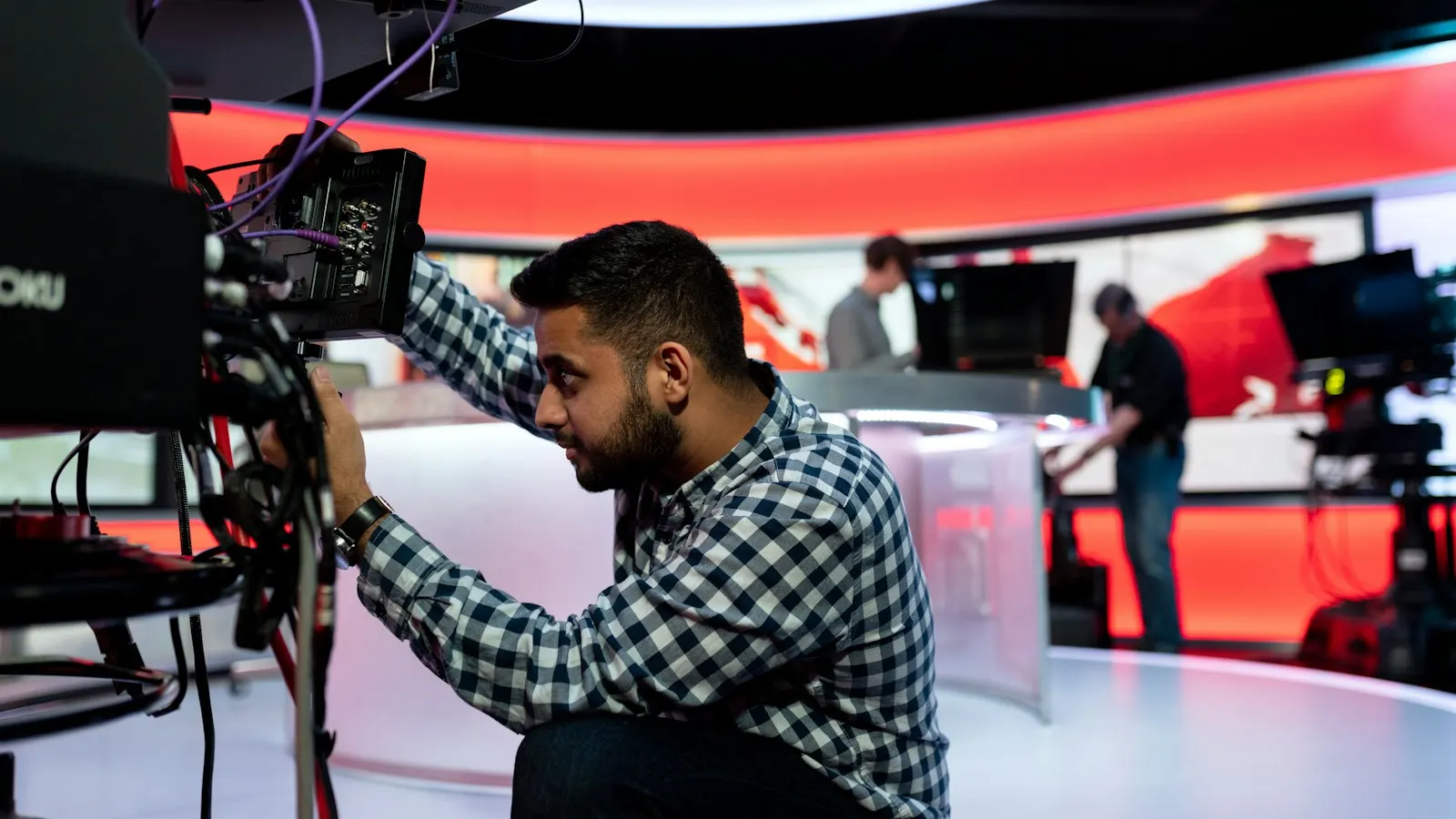 الإنتاج والإخراج التلفزيوني — Just M Media